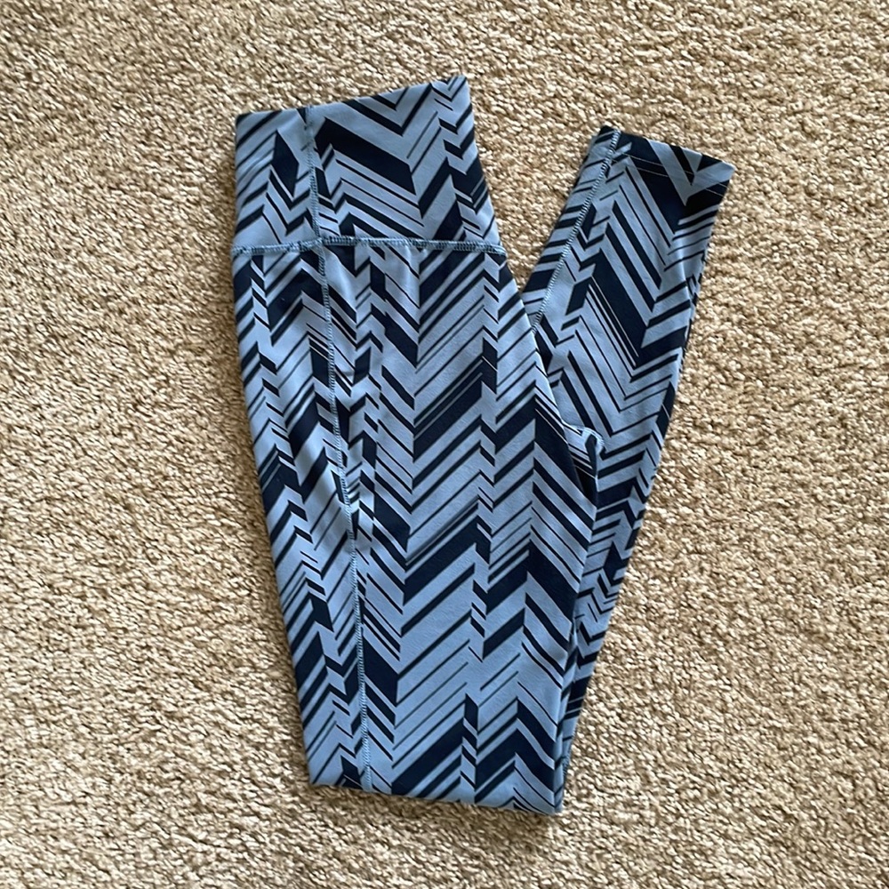 Nike Dri-Fit printed full length high rise leggings